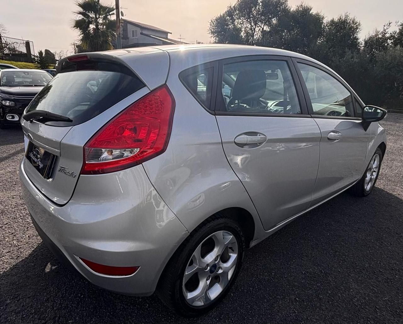 Ford Fiesta 1.4 TDCi 70CV 5 porte Titanium