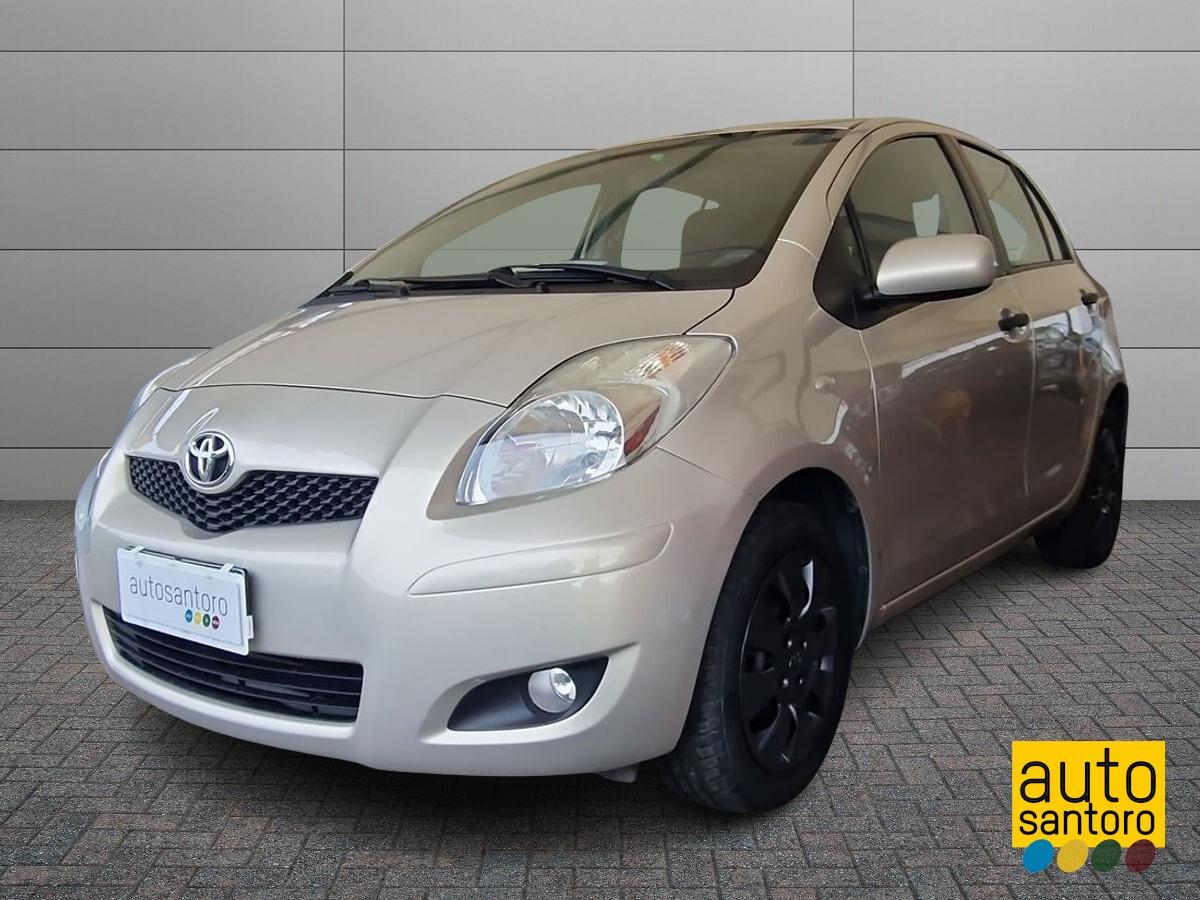 TOYOTA YARIS 1.0 NOW