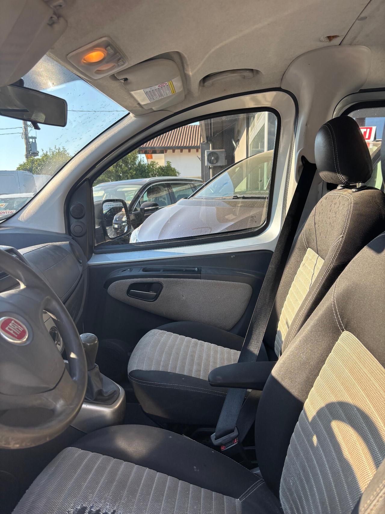 Fiat Qubo 1.3 MTJ 75CV 5P TREKKING