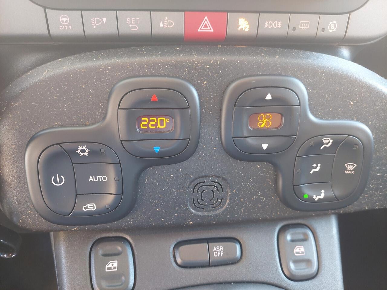 Fiat Panda 1.0 FireFly S&S Hybrid City Cross