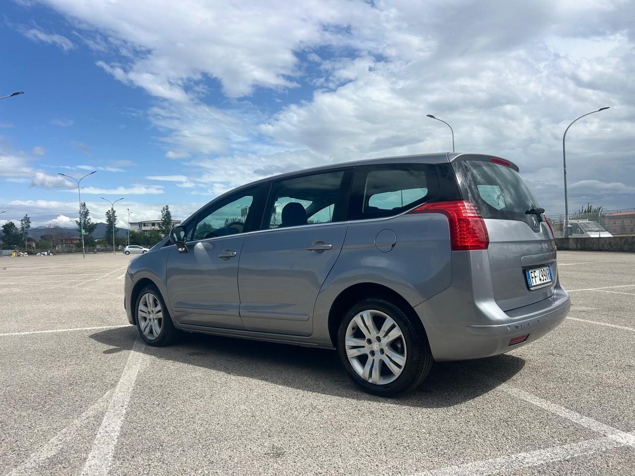 Peugeot 5008 BlueHDi 120 7 Posti