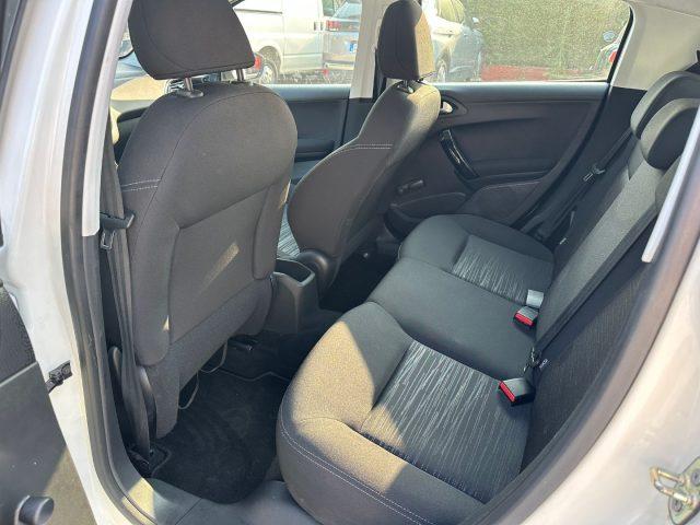 PEUGEOT 208 Ok neo pat. 1.0 VTi 68 CV 5 porte Access