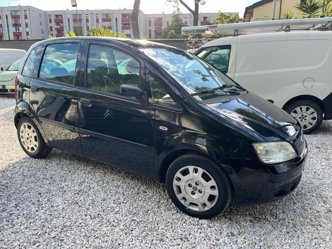 Fiat Idea 1.3 Multijet 16V 70 CV BlackStar Ok Neopatentati