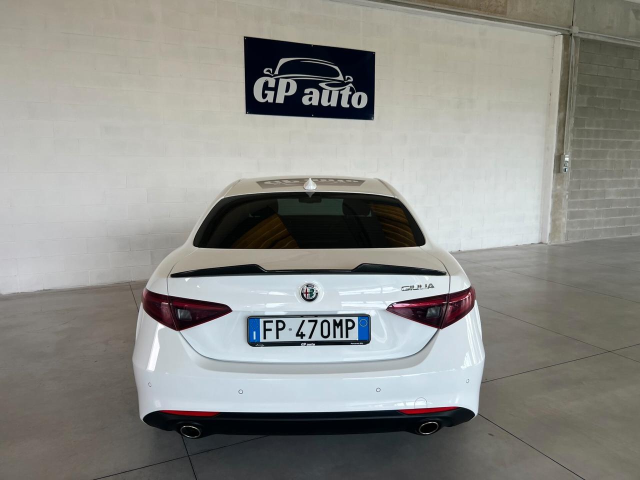 Alfa Romeo Giulia 2.2 Turbodiesel 180 CV AT8 Super