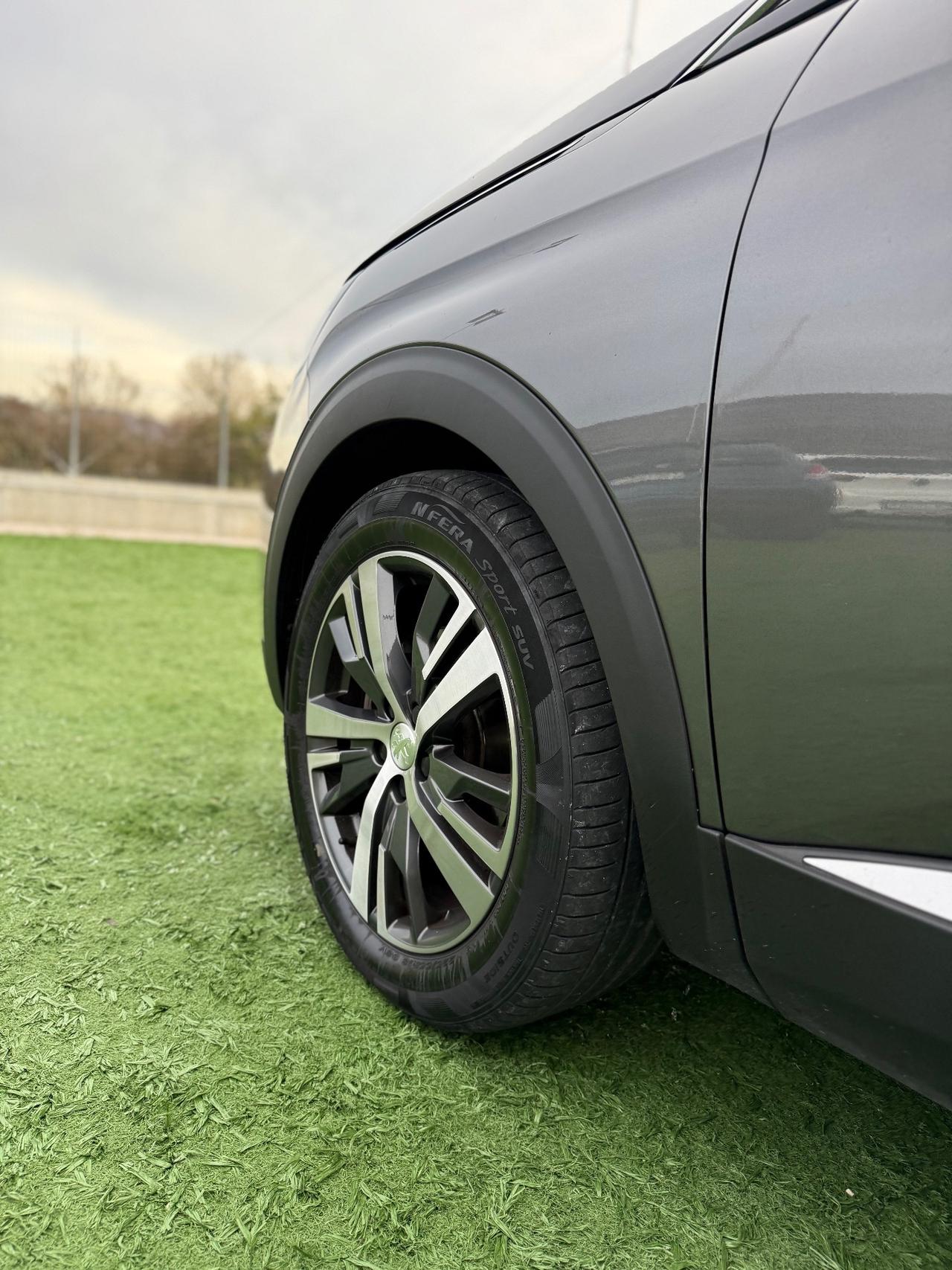 Peugeot 3008 BlueHDi 130 S&S EAT8 Allure Pack