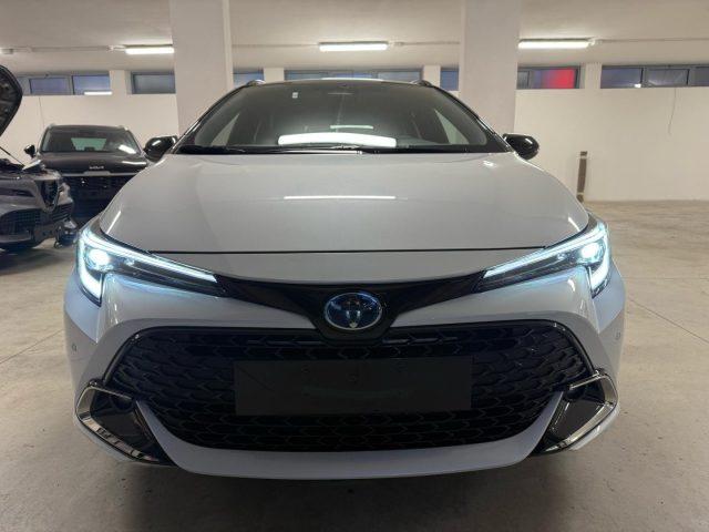 TOYOTA Corolla B&W 1.8 140 Hybrid Touring Sports