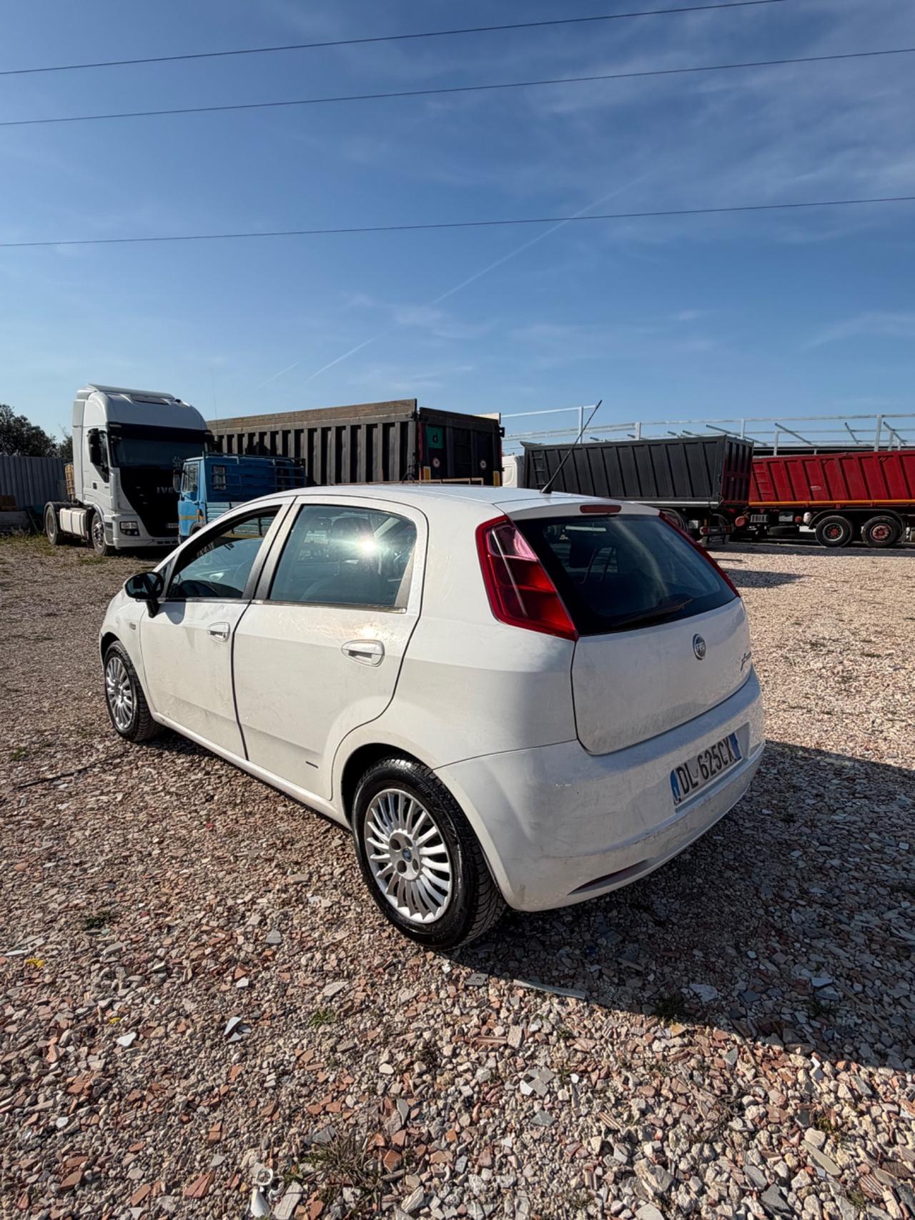 Fiat Grande Punto 1.3 MJT 90 CV 5 porte Dynamic