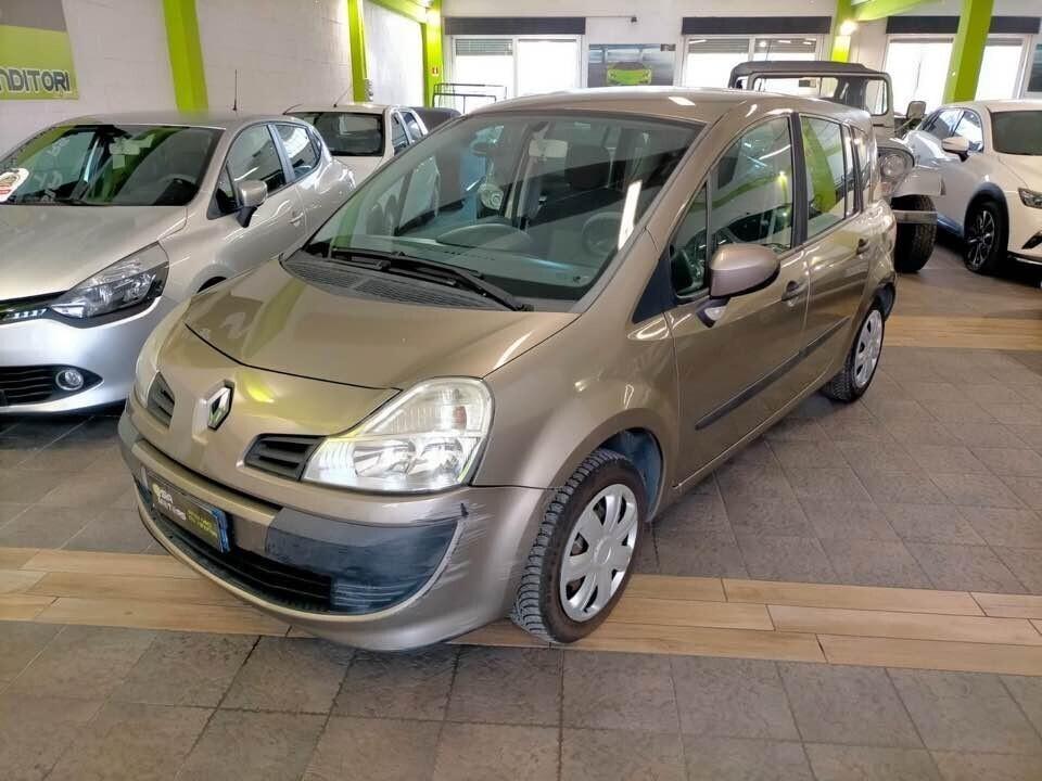 Renault Modus 1.2 PER NEO PATENTATI