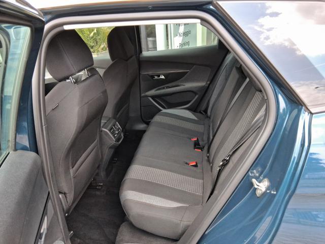 PEUGEOT 3008 BlueHDi 130 S&S EAT8 Active Business