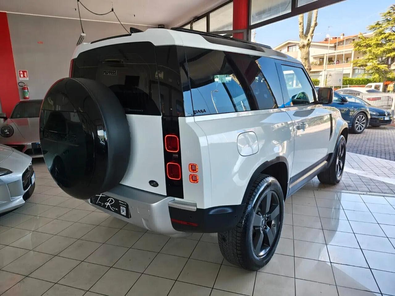 Land Rover Defender 90 3.0D I6 200 CV AWD Auto SE