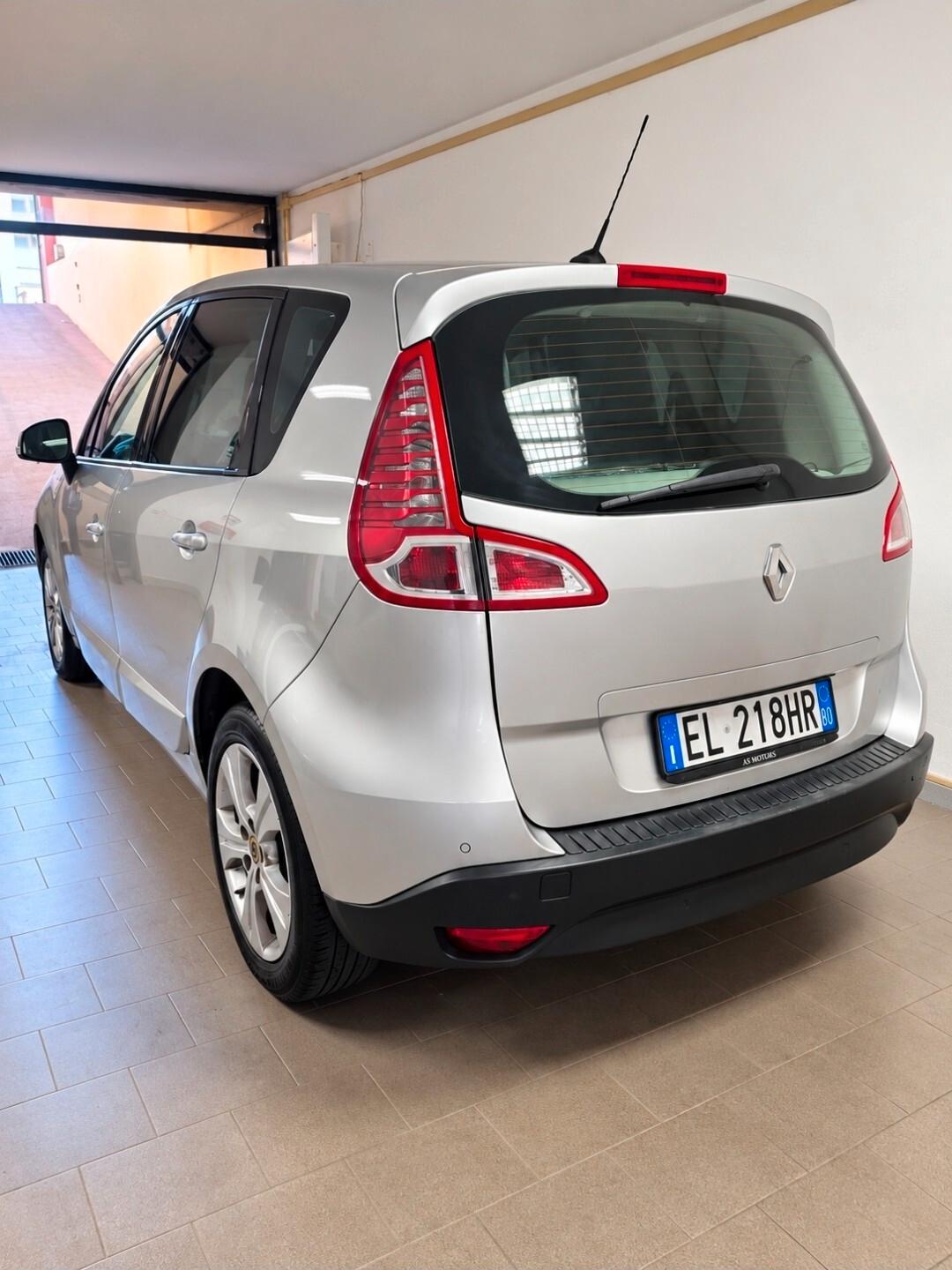 Renault Scénic X-Mod 1.5 dCi 110CV Attractive