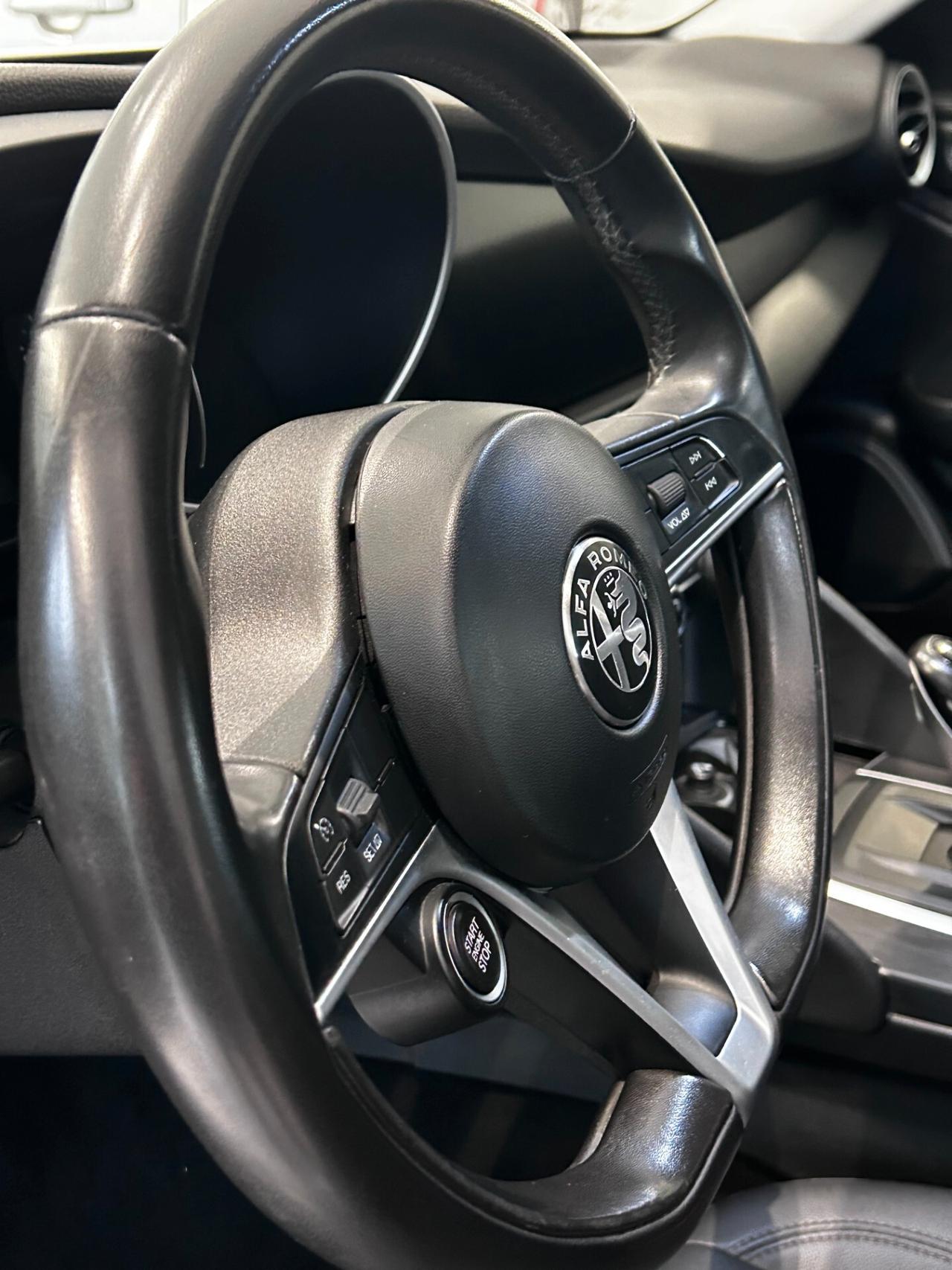 Alfa Romeo Giulia 2.2 Turbodiesel 150 CV Super