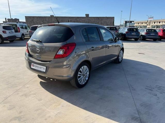 Opel Corsa 1.2 Club 85cv 5p