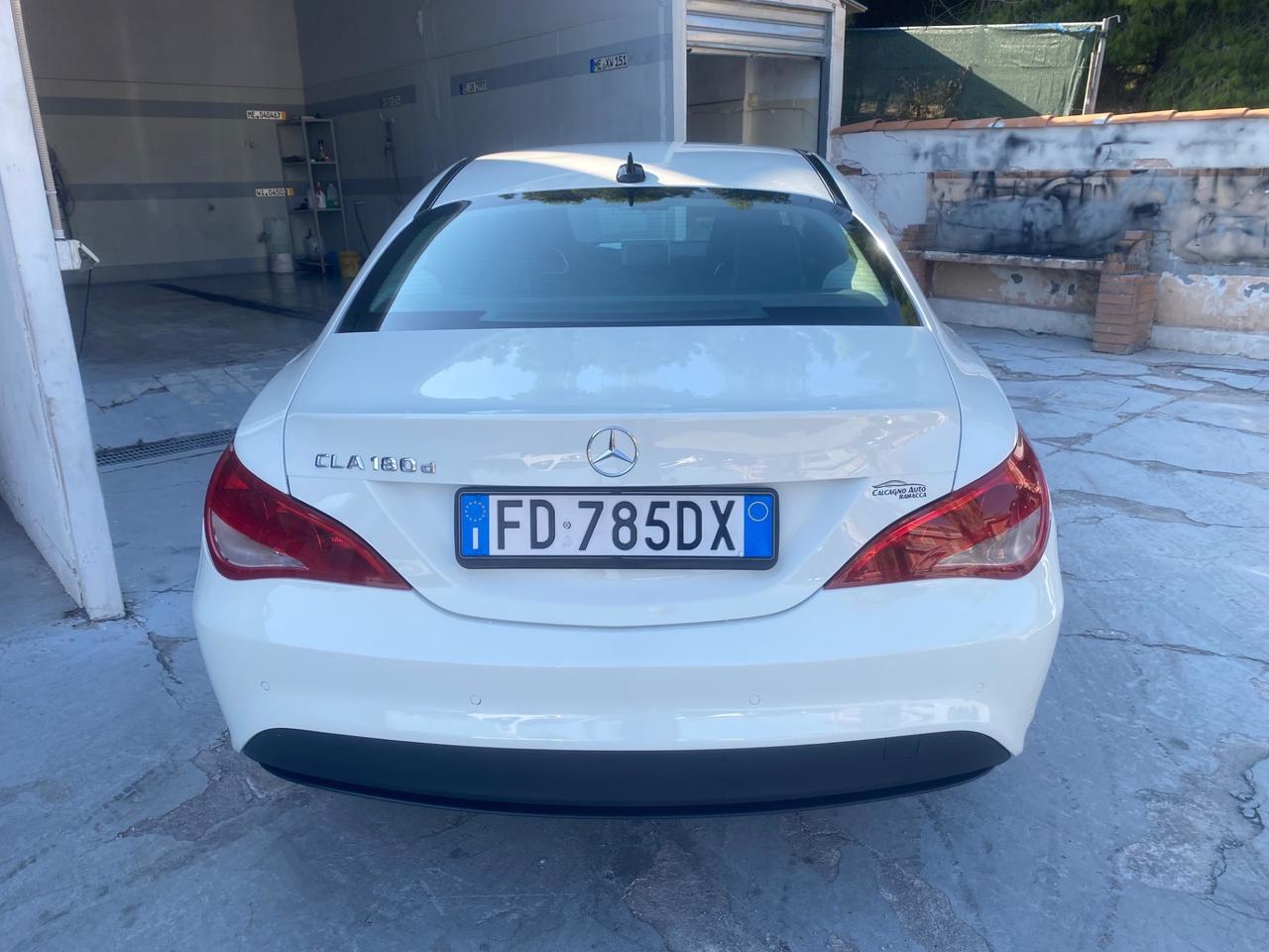 Mercedes-benz CLA 180 d Business