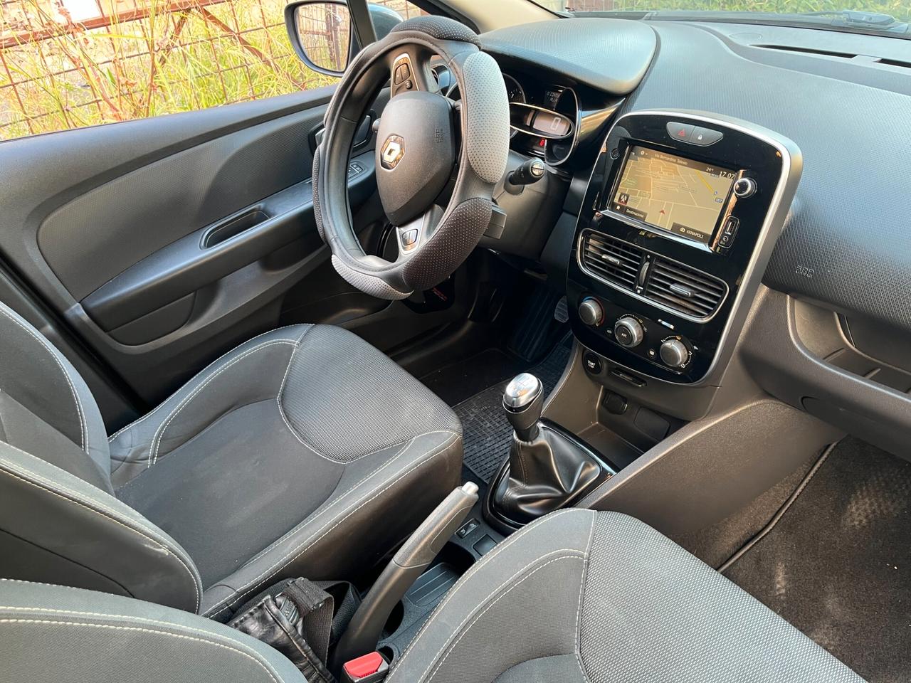 Renault Clio dCi 8V 90 CV 5 porte Moschino Intens