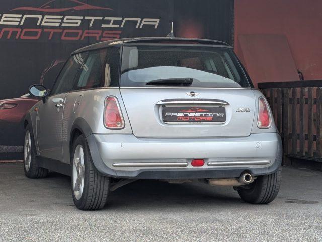 MINI Cooper 1.6 16V Cooper