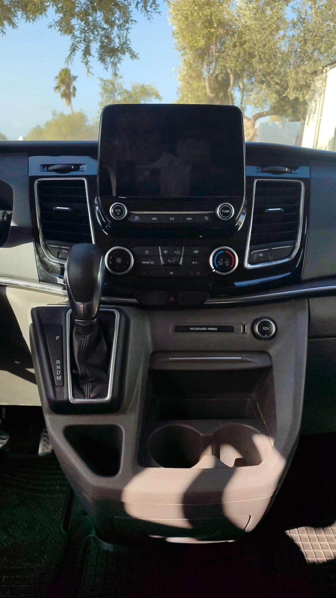 Ford Tourneo Custom 2019 - 2.0 TDCi 8 POSTI LB AUTOMOBILI