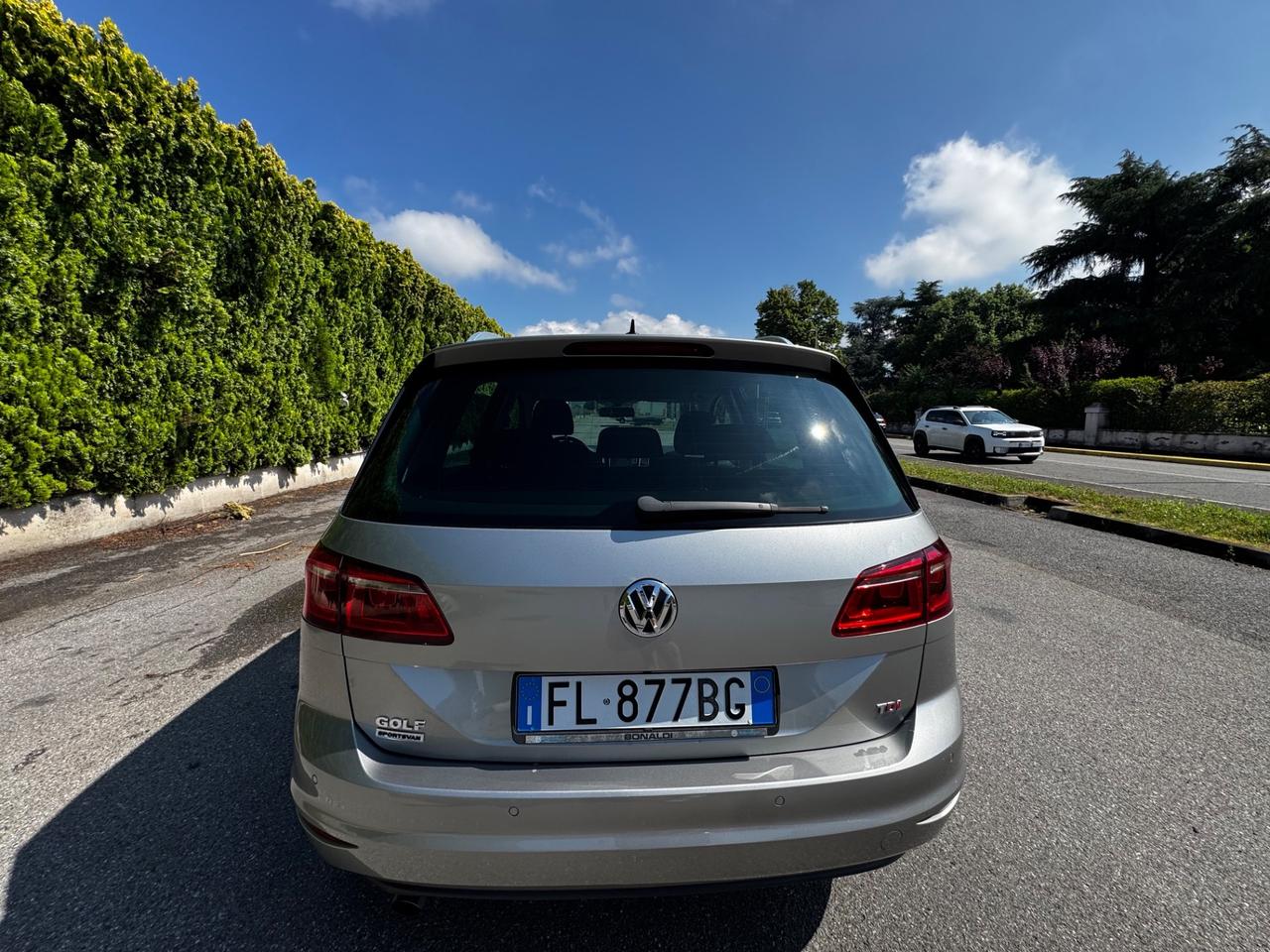 Volkswagen Golf Variant 1.6 TDI 110 CV Executive BlueMotion Technology