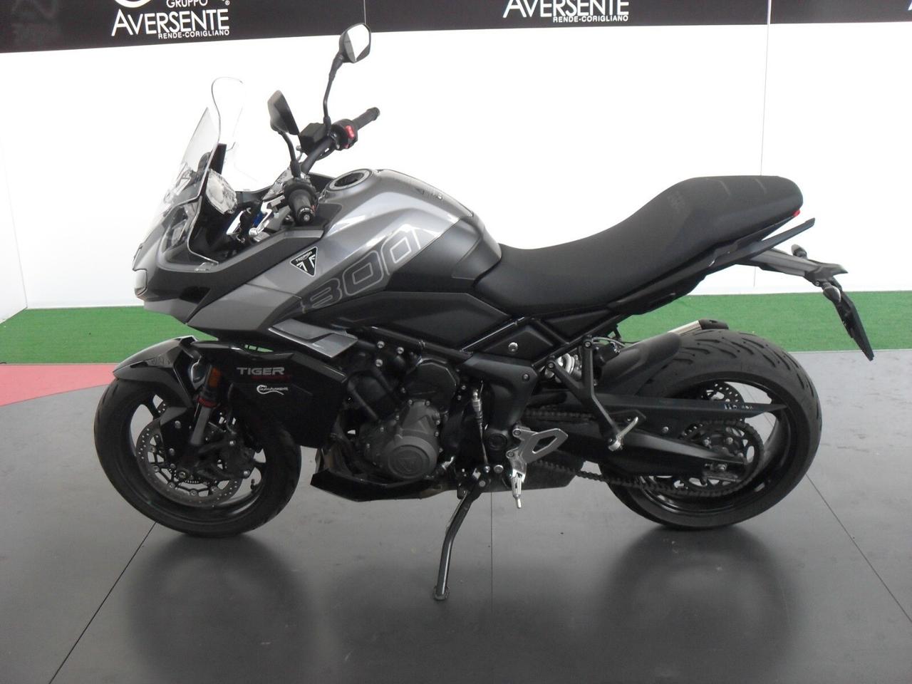 Triumph Tiger Sport 800