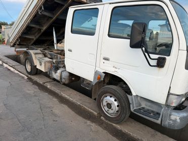 Nissan Cabstar NT400 Ribaltabile Trilaterale