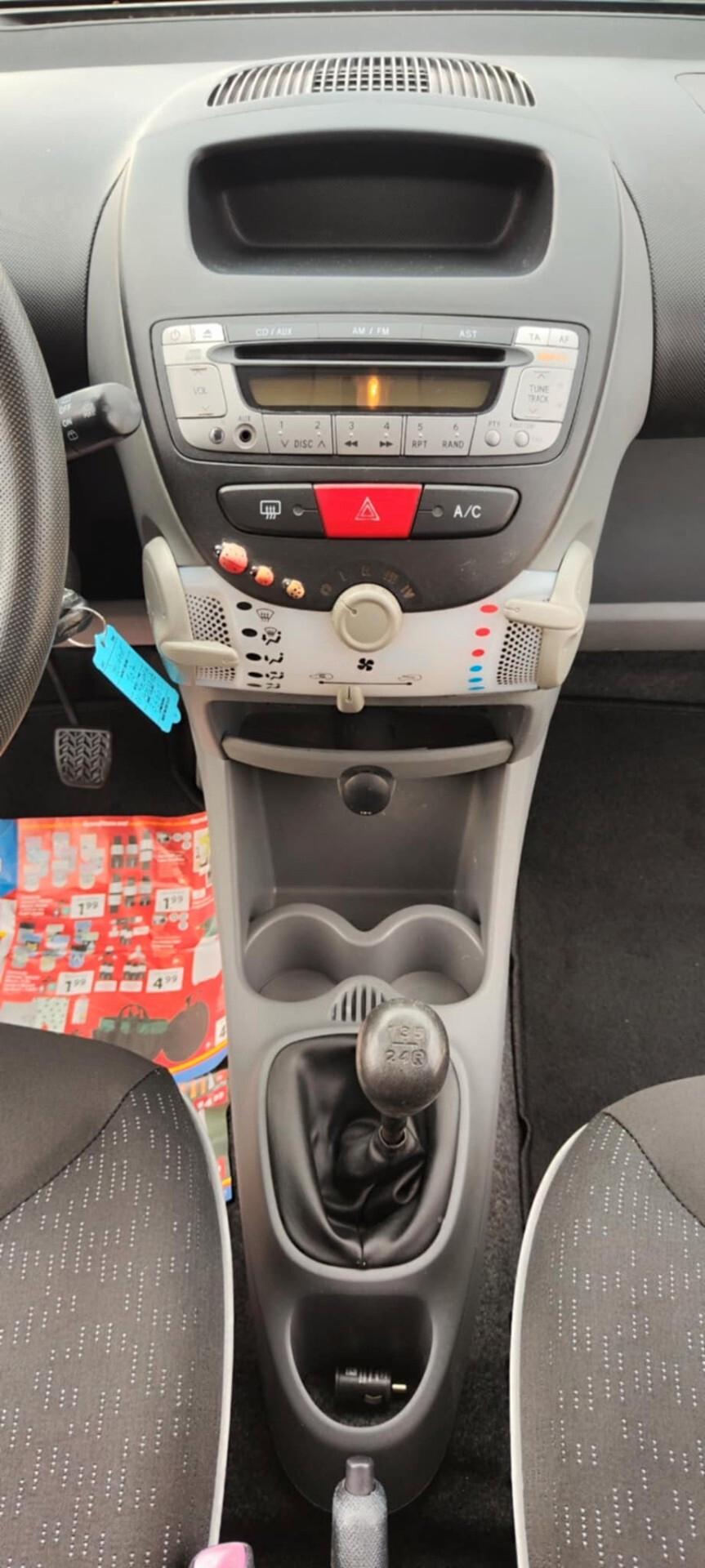 Peugeot 107 1.0 68CV 5p. Sweet Years