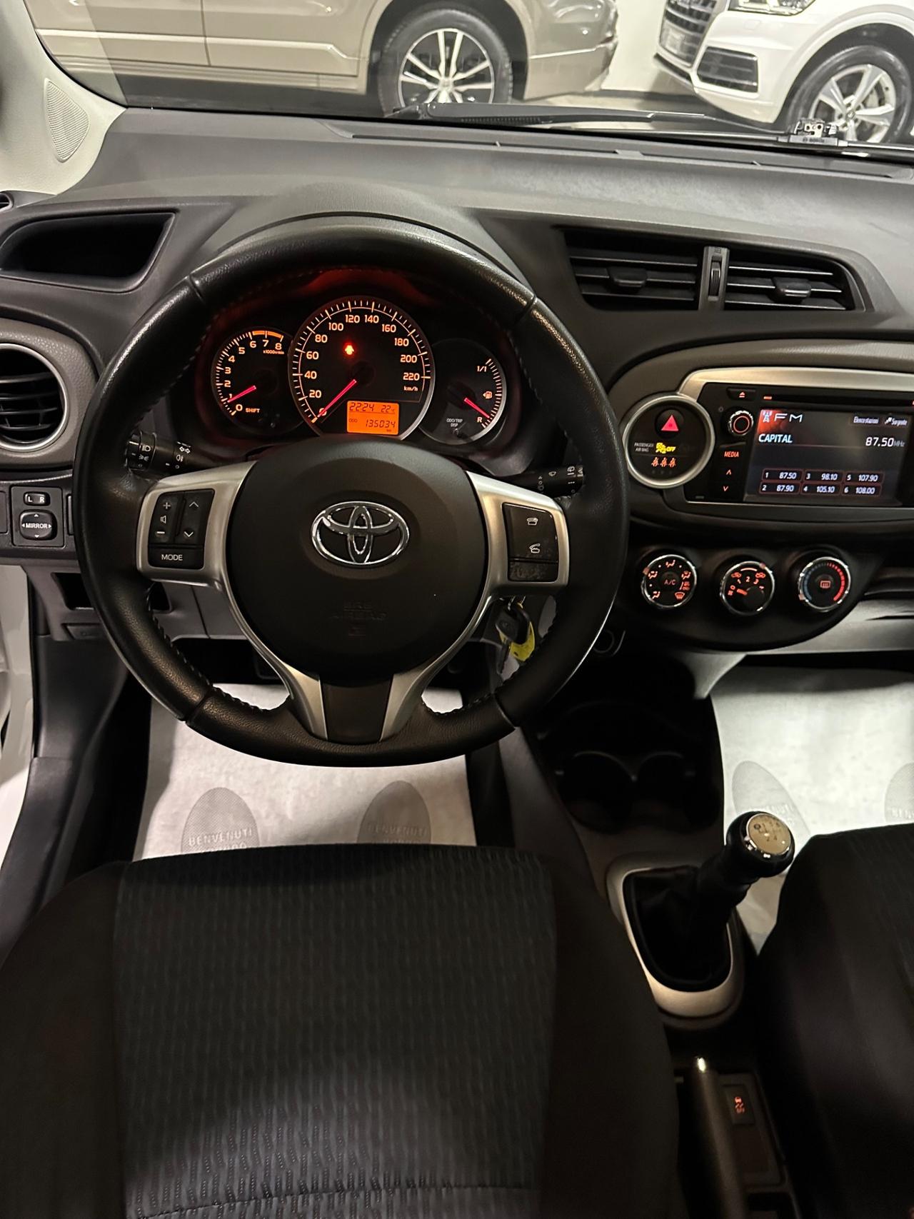Toyota Yaris 1.3 5 porte Lounge