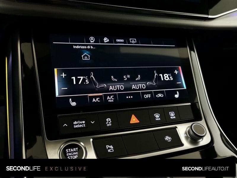 Audi Q8 S 4.0 tfsi sport attitude quattro tiptronic
