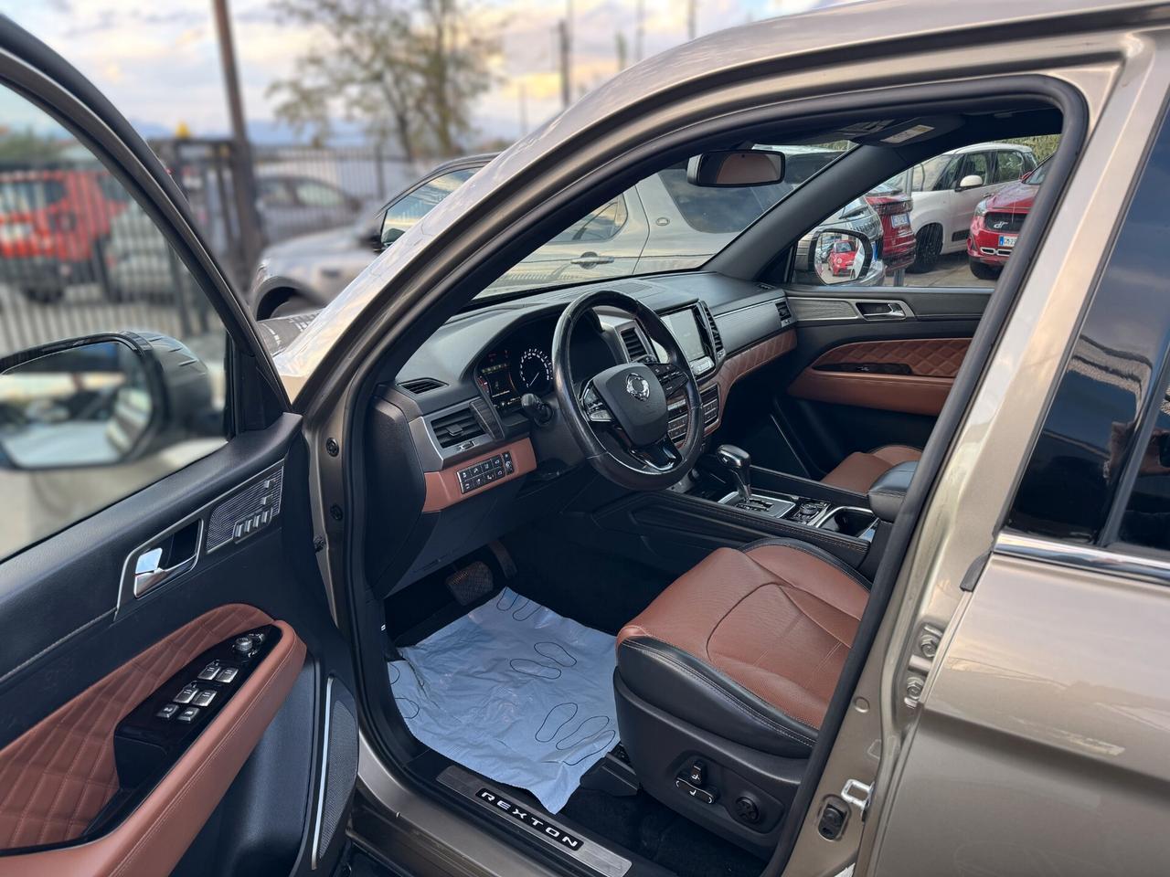 Ssangyong REXTON 2.2 4WD Icon aut.