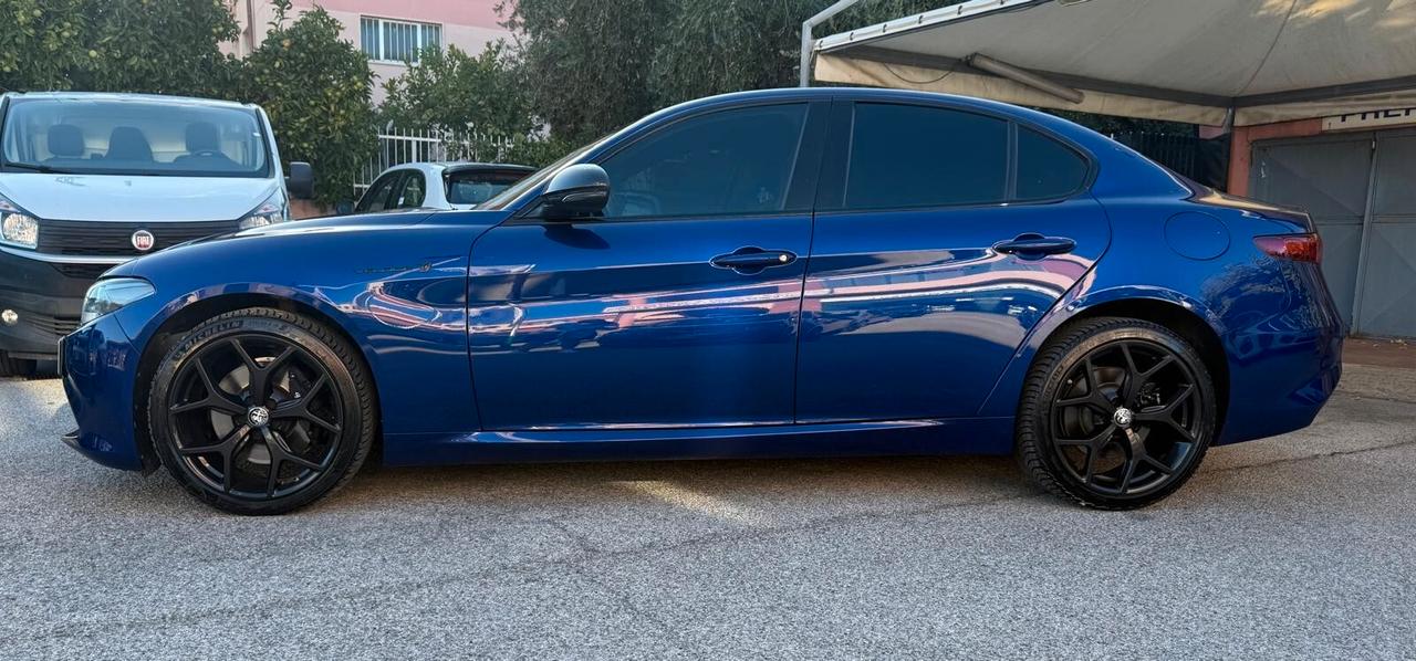 Alfa Romeo Giulia 2.0 280 CV AT8 AWD Q4 Veloce Ti