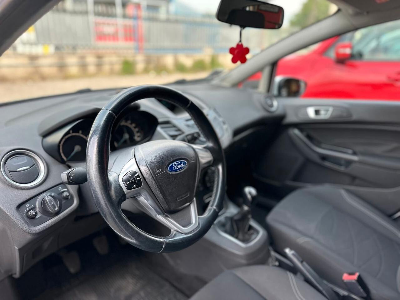 Ford Fiesta 1.0 80CV 5 porte Titanium NEOPATENTATI