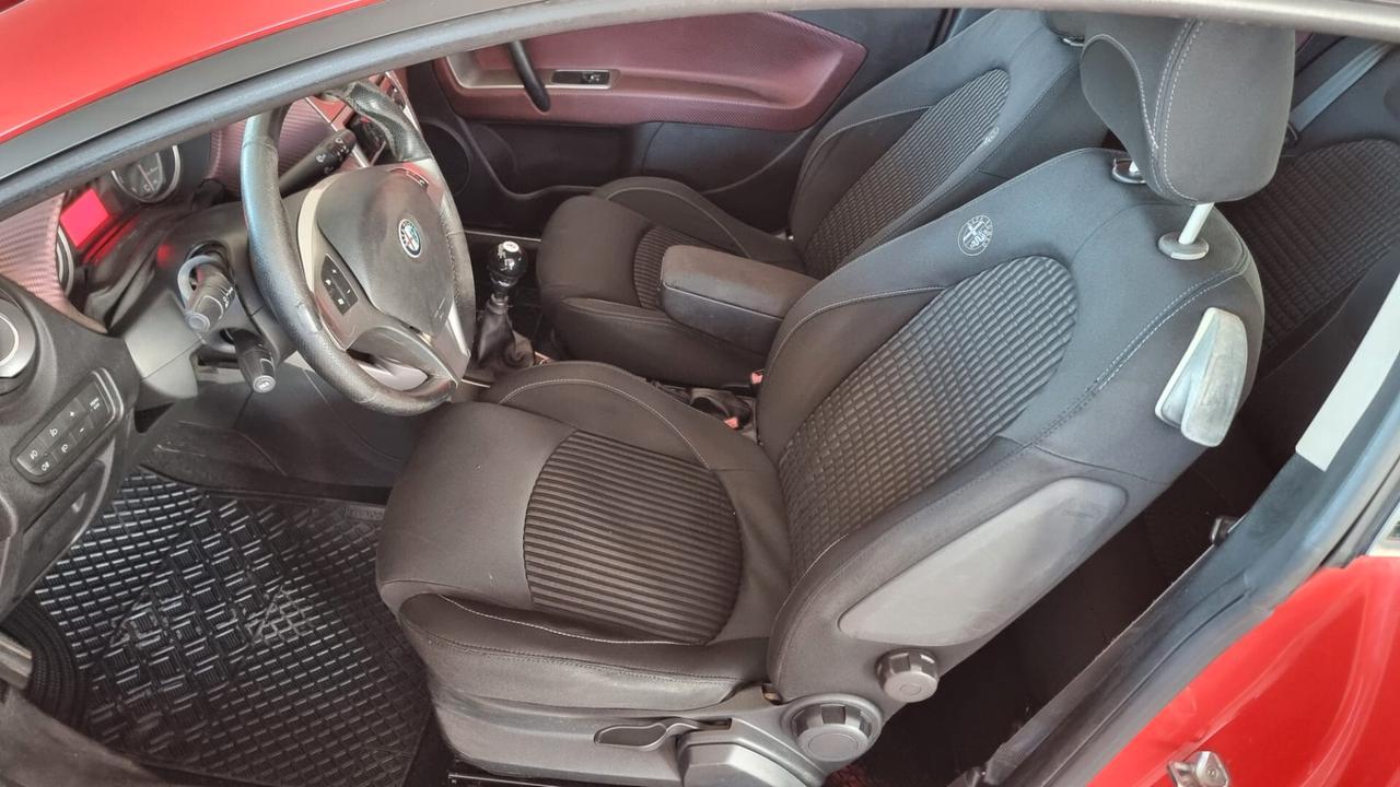 Alfa Romeo MiTo 1.4 T 120 CV GPL Distinctive Sport Pack