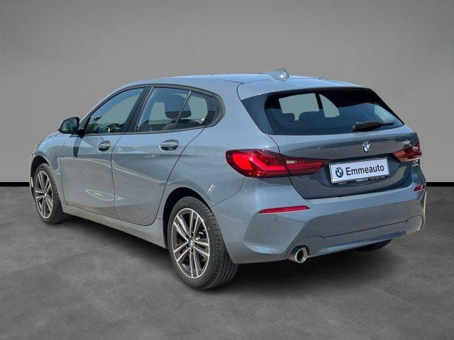 BMW 118 i 5p. Business Advantage