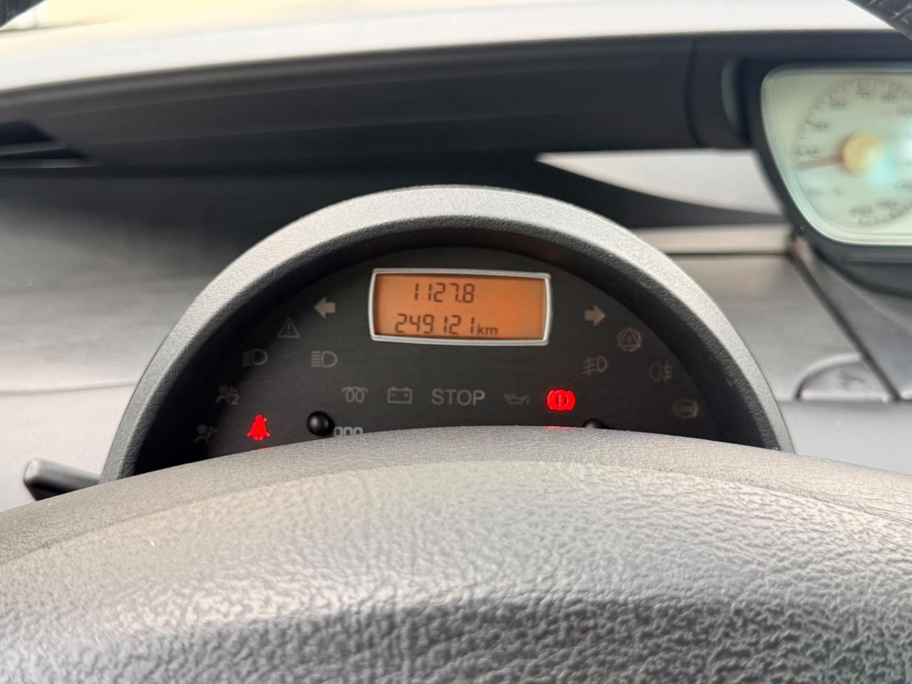 Peugeot 807 2.0 HDi 7 Posti FULL OPTIONAL NAVI