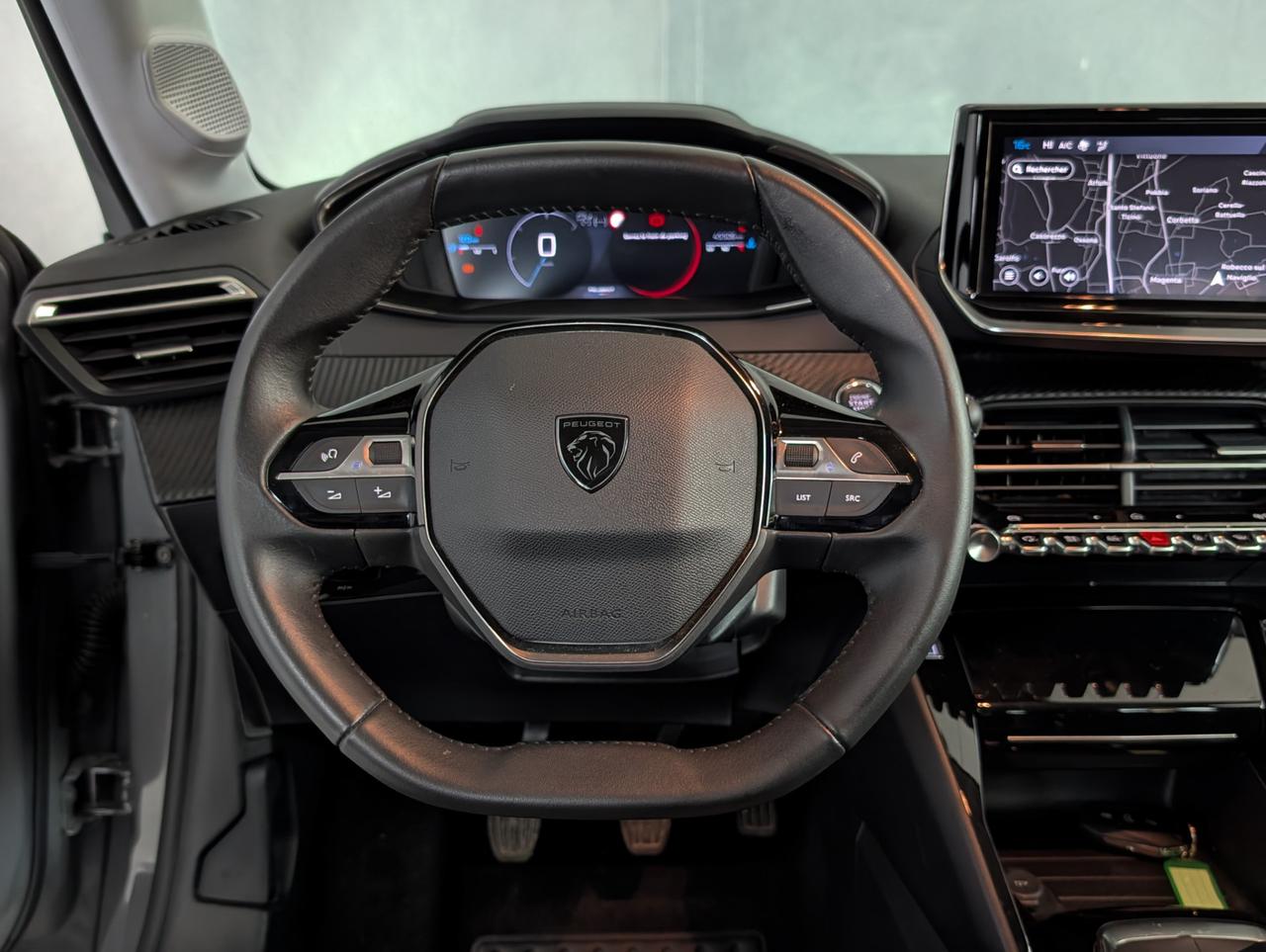 Peugeot 208 1.2 puretech 100cv Allure