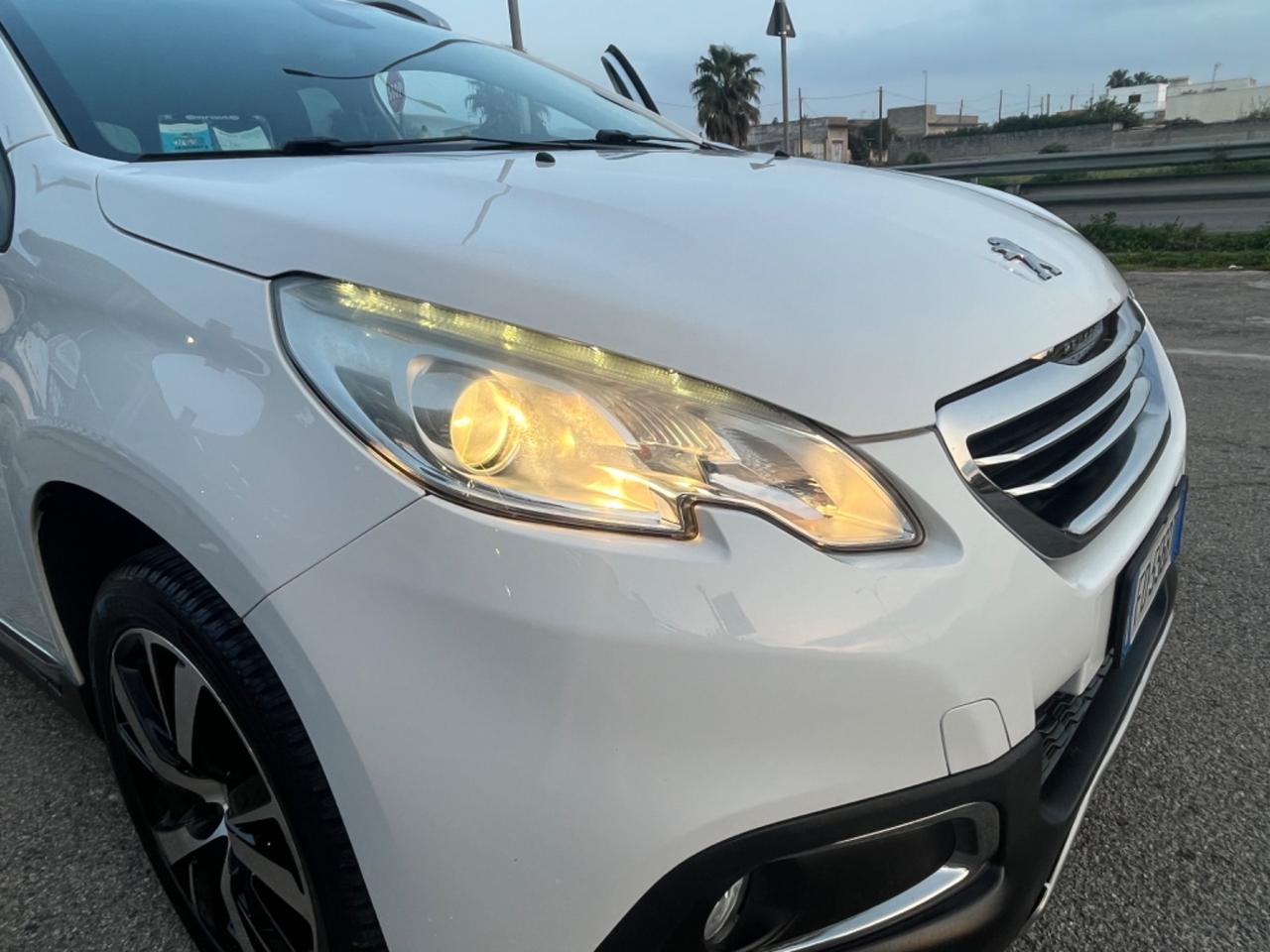 Peugeot 2008 BlueHDi Allure Unipro 2016