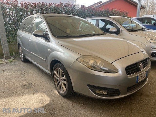 FIAT Croma 1.9 Multijet 16V Emotion