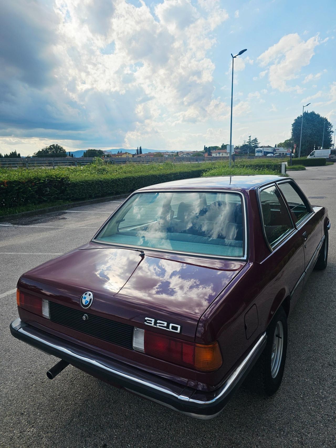 Bmw 320 320i Uniproprietario Condizioni Eccelse