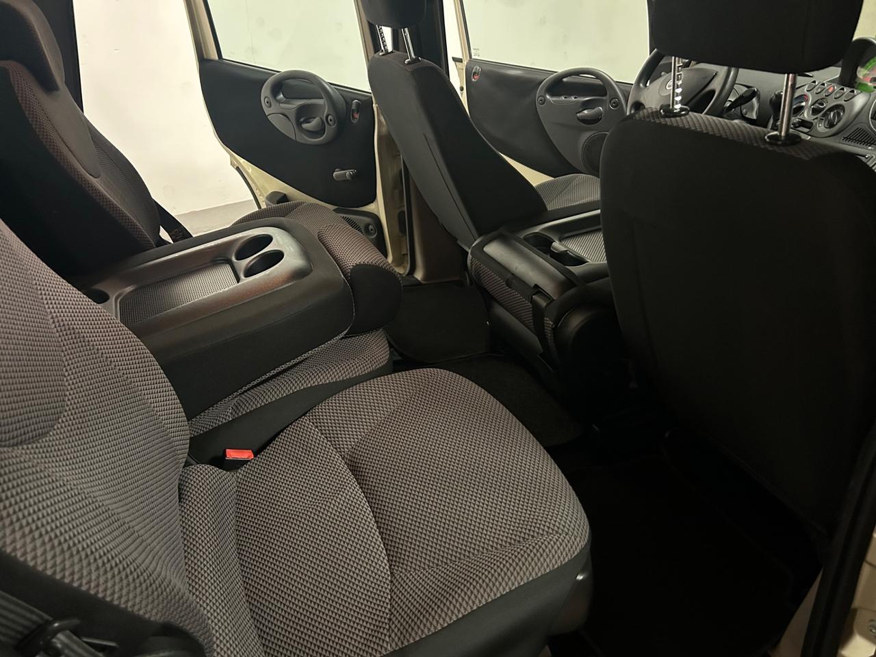 Fiat Multipla 1.9 MJT Active