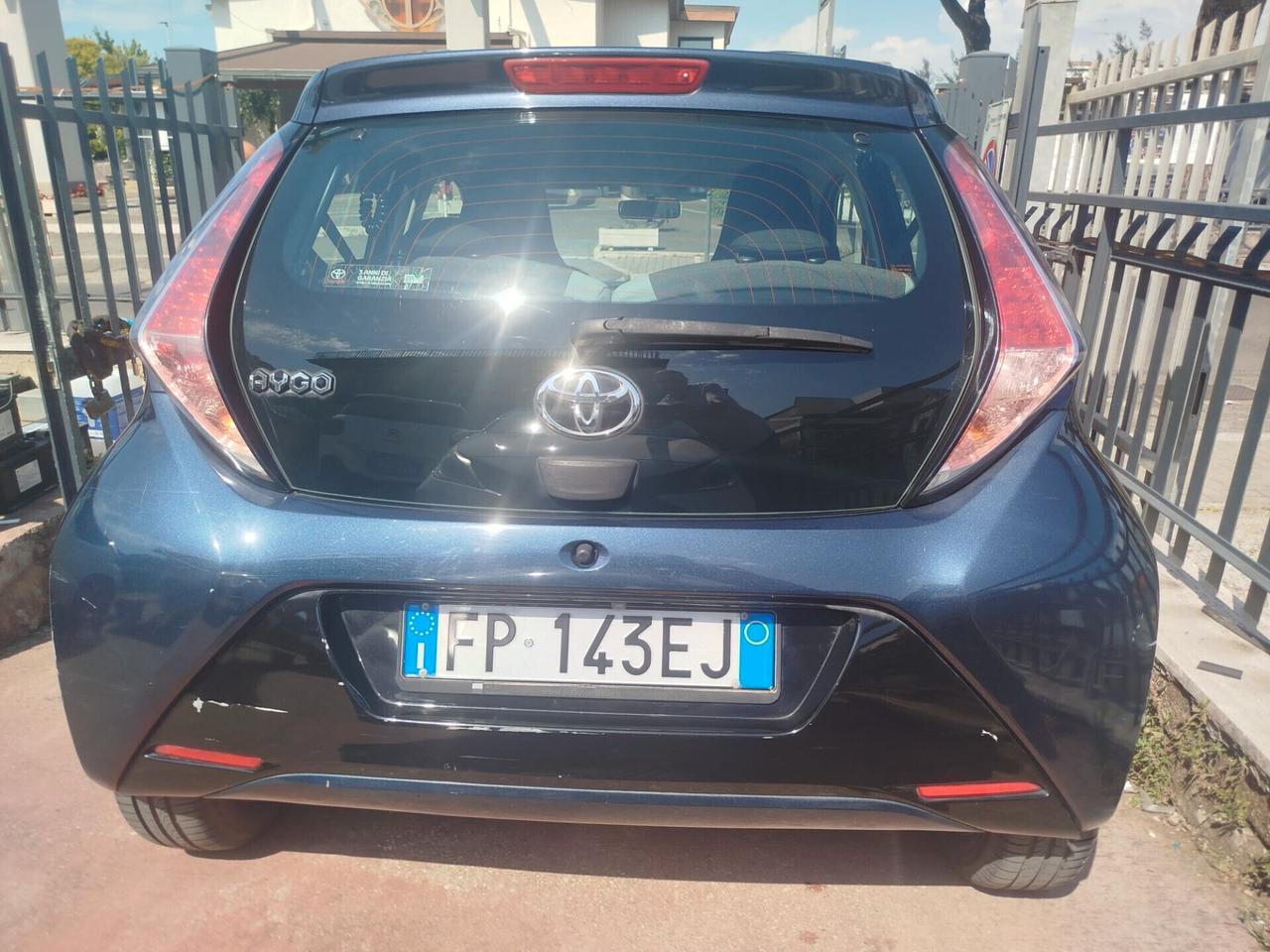 TOYOTA AYGO AUTOMATICA* PREZZO VERO* UNIPRO- KM CERTI
