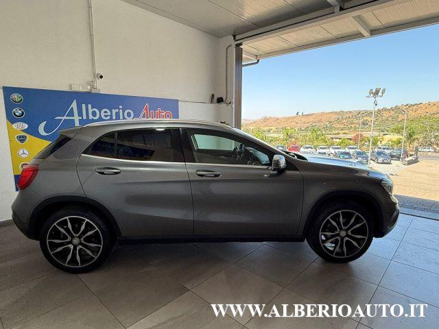 MERCEDES-BENZ GLA 200 CDI Automatic Executive
