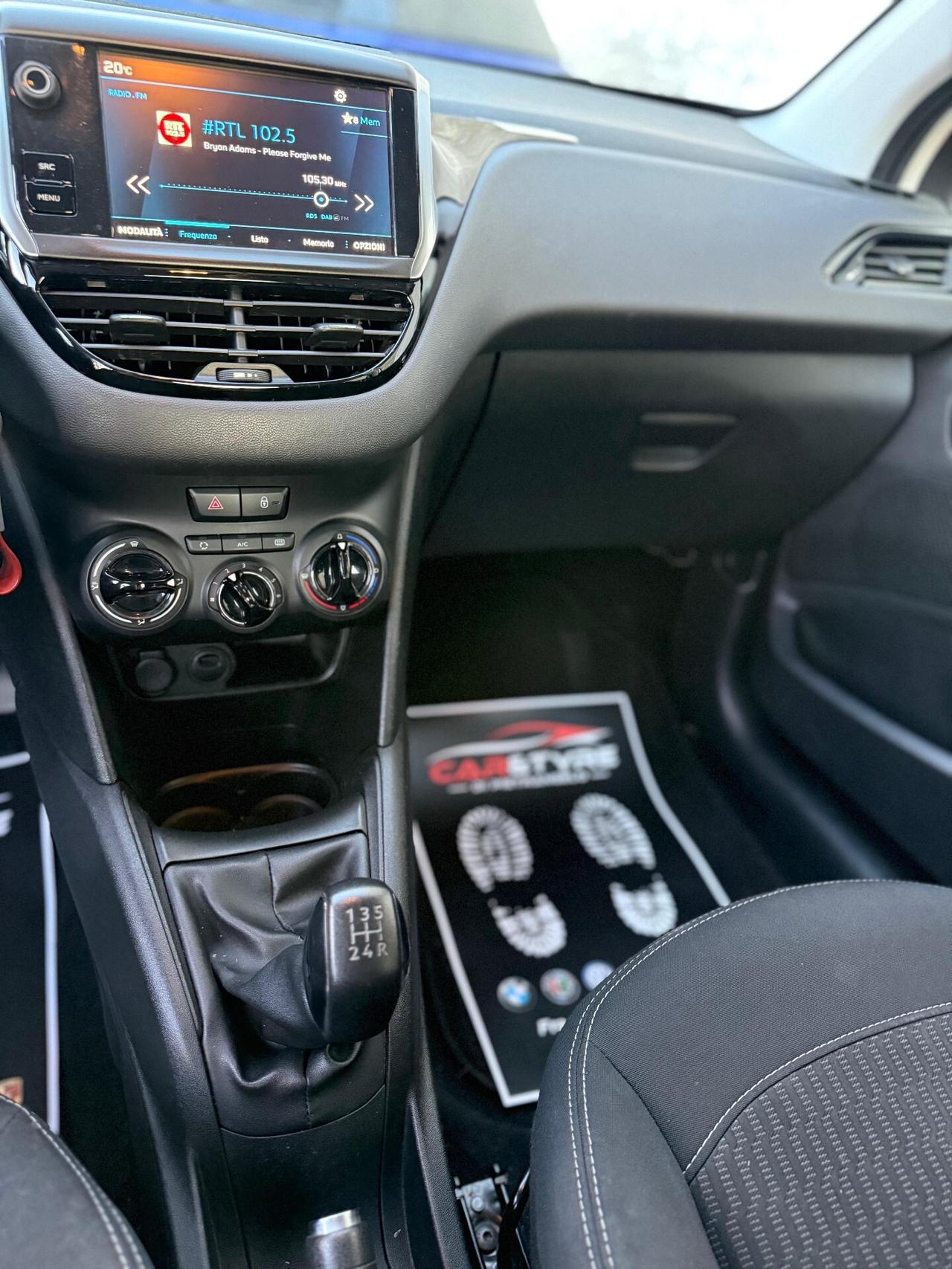 Peugeot 208 BlueHDi 100 S&S 5 porte Active N1 autocarro