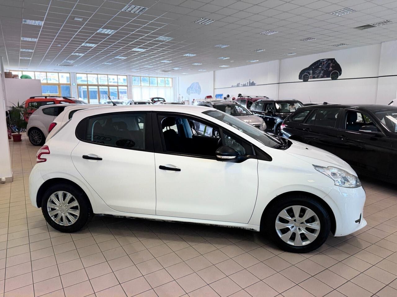 Peugeot 208 1.0 VTi 68 CV 5 porte Access