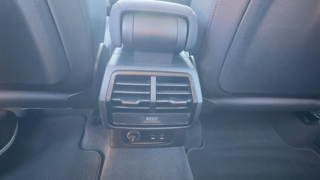 Audi Q3 35 TDI S tronic Business