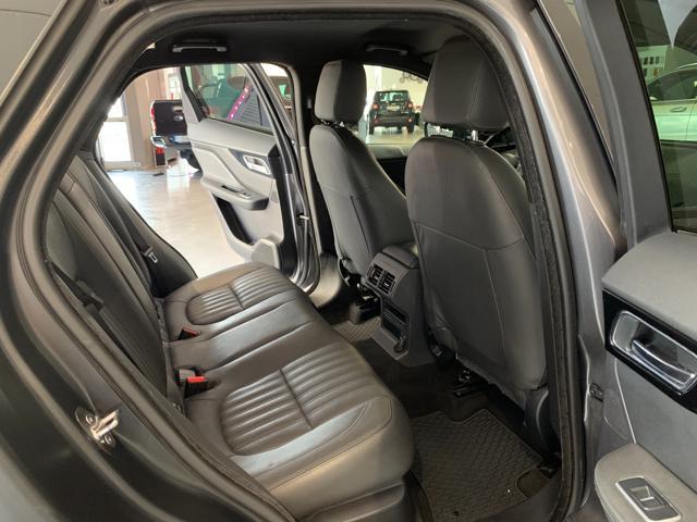 JAGUAR F-Pace 2.0 D 180 CV AWD aut. Portfolio