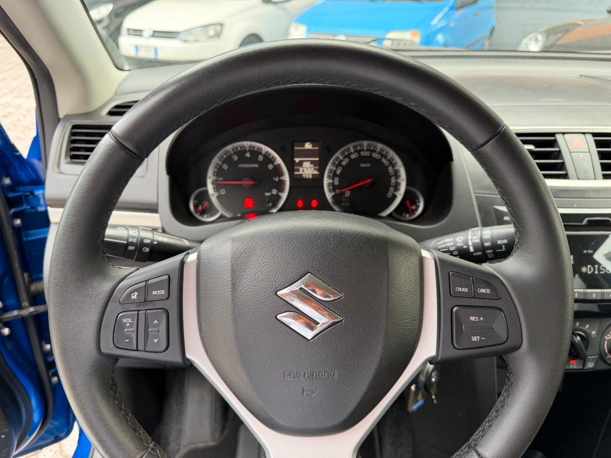 Suzuki Swift 5 Porte Swift 5p 1.2 vvt B-Cool Bi-Color E6