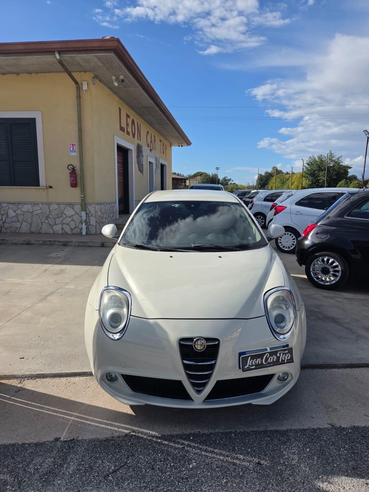 Alfa Romeo MiTo 1.6 JTDm 16V Distinctive Premium Pack