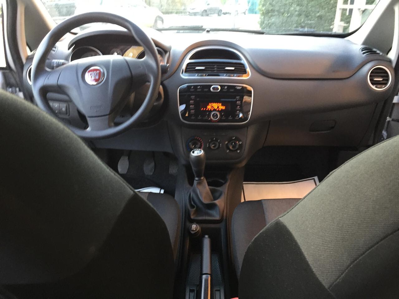 Fiat Punto 1.3 MJT II 75 CV 5 porte Street X NEOPATENTATI