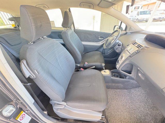 TOYOTA Yaris 1.3 AUTOMATICA KM E MOTORE ORIGINALI - PRONTA CONS