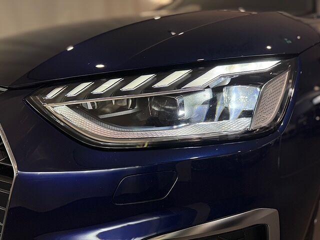 Audi A4 Avant Avant 40 TDI quattro S tronic S line edition