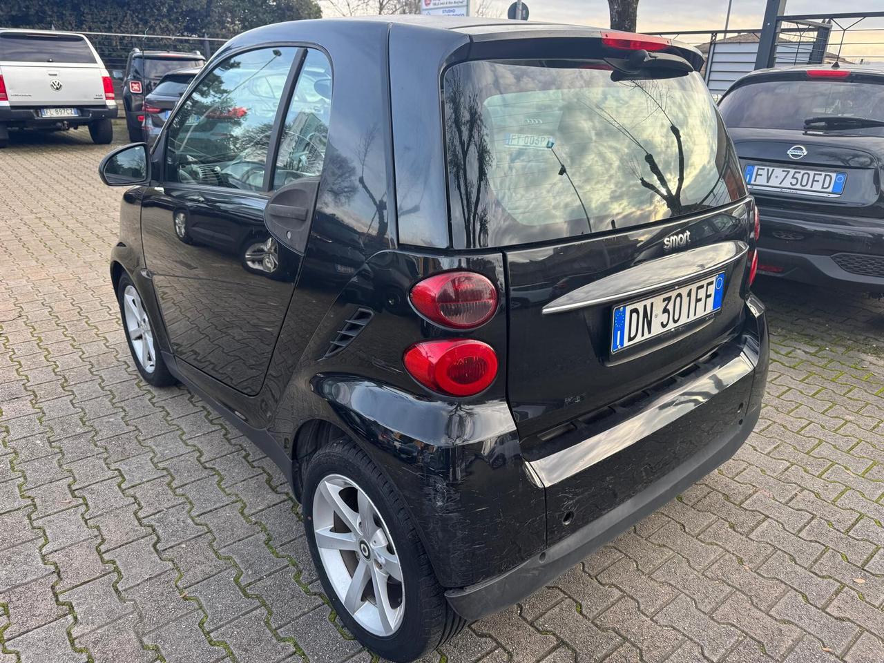 Smart ForTwo 1000 62 kW coupé pulse